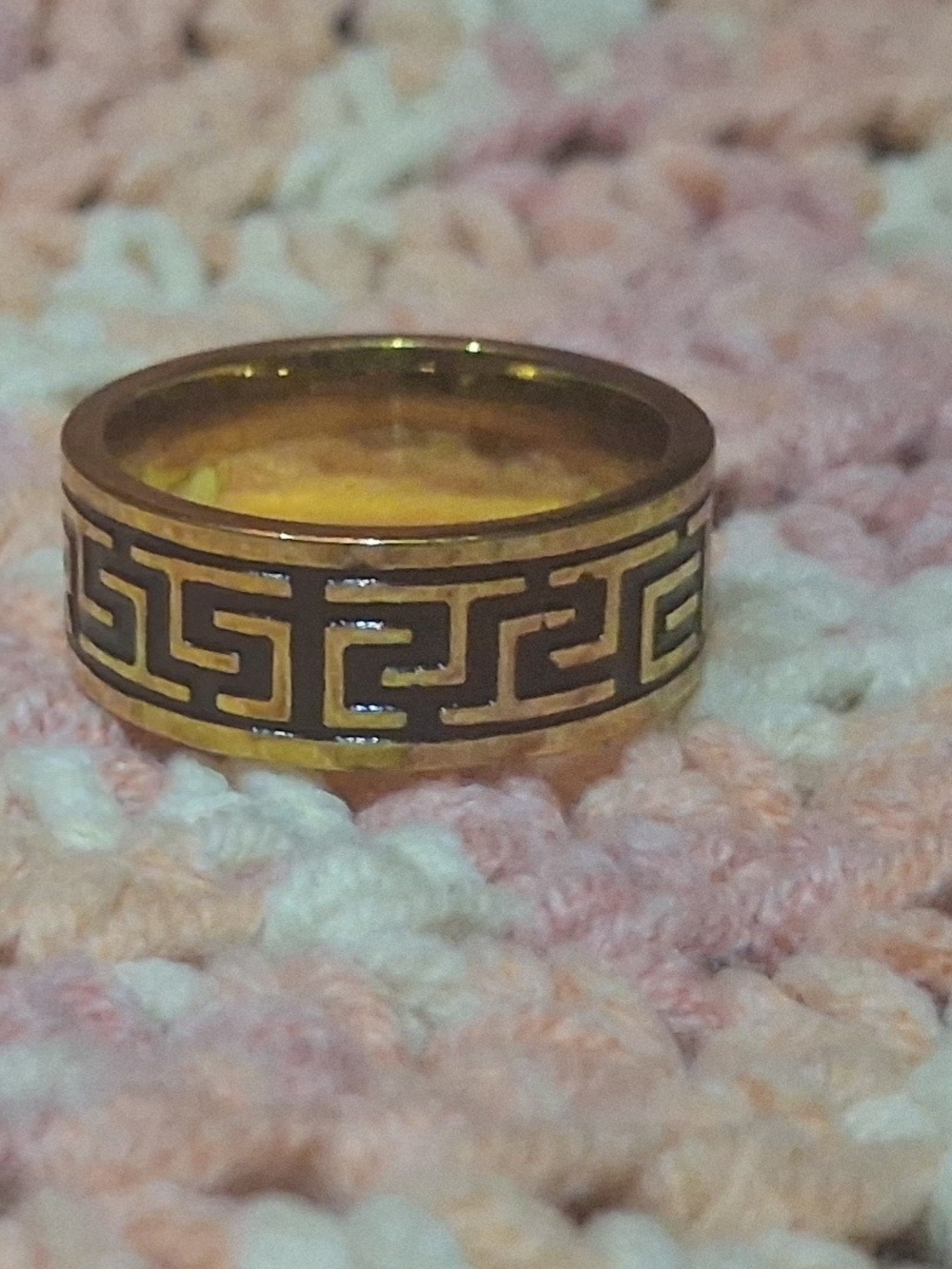 18K Greek Key Ring